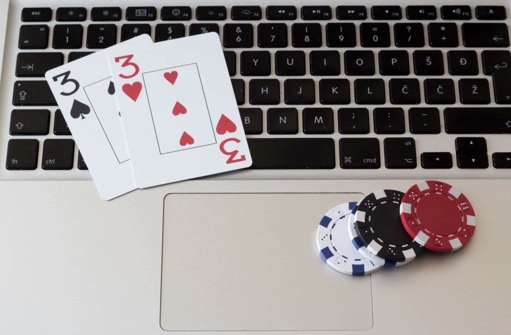 Situs Judi Poker Online Teraman Bet 10 Ribu Dapetin Ekstra